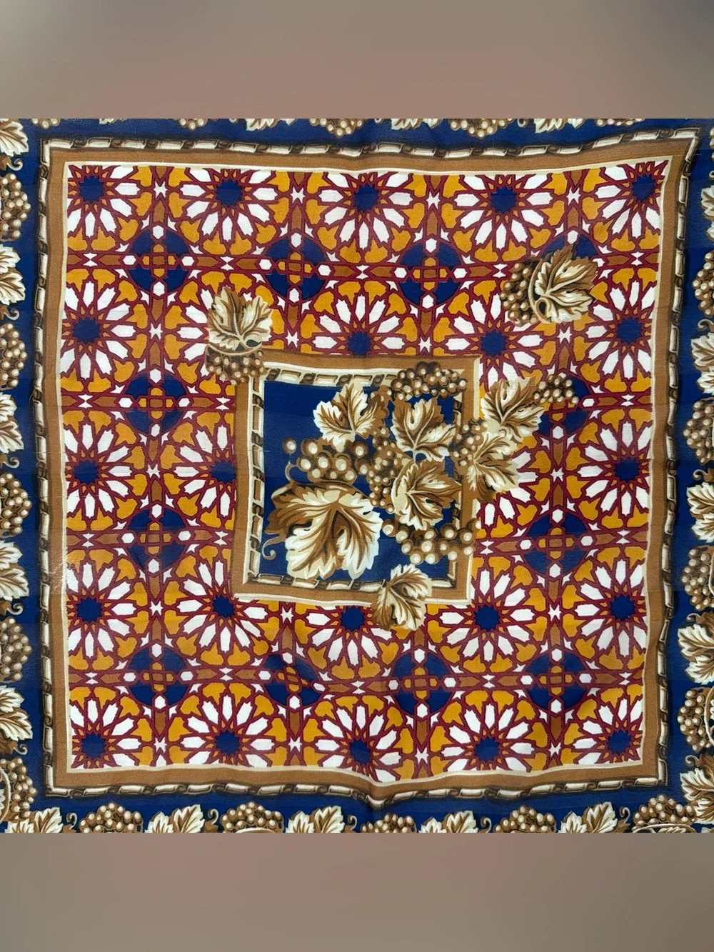 Baroque Pattern Silk-Feel Scarf